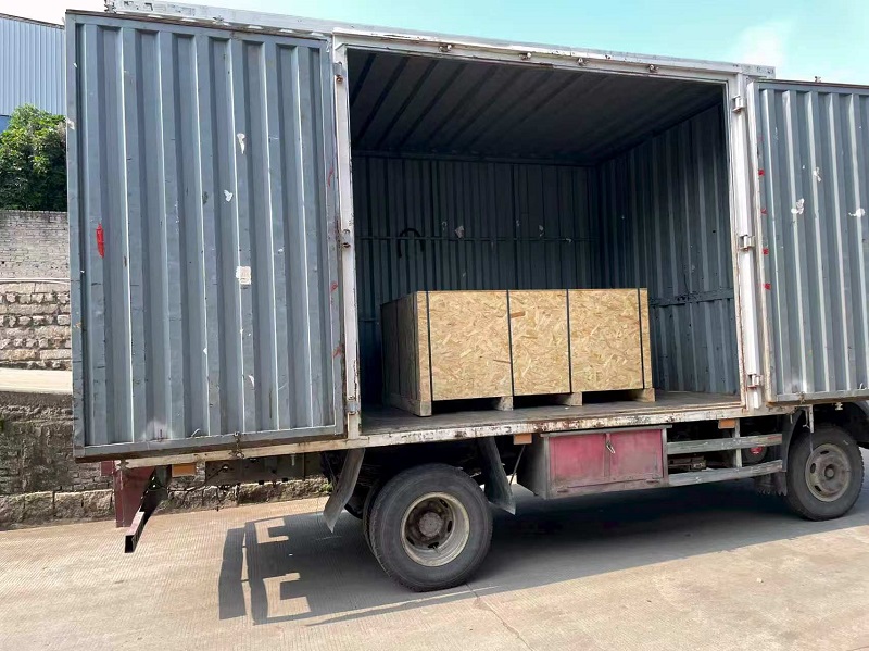 راه اندازی بادبان در برابر بادهای مخالف! PRO MOLD با موفقیت قالب های کرب استون منحنی با پیچیدگی بالا را به عربستان سعودی ارسال کرد